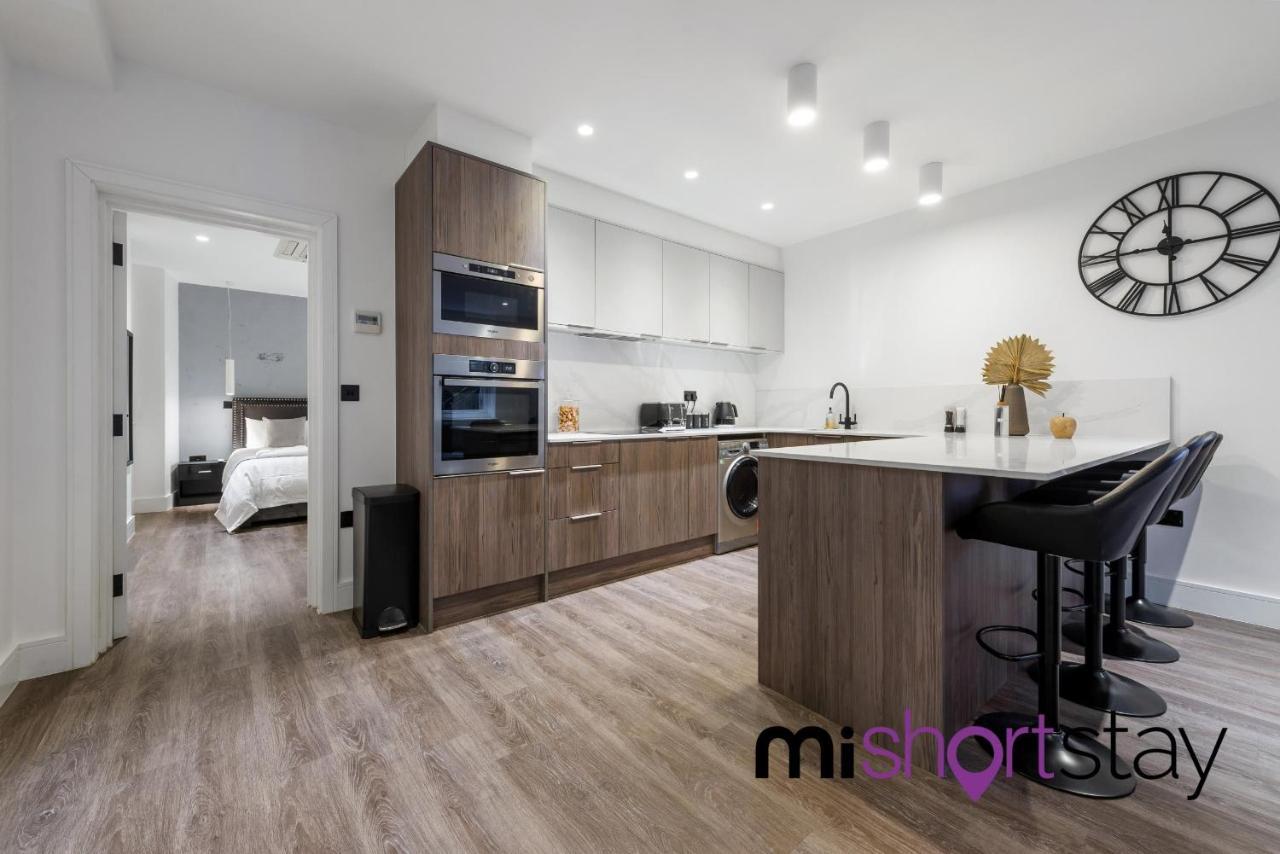 The Residence Fitzrovia - Private One Bedroom Apartment With Own Entrance Londen Buitenkant foto