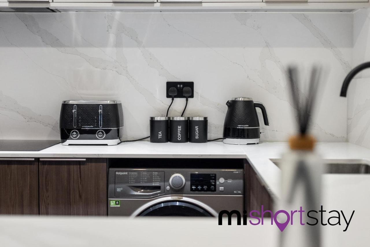 The Residence Fitzrovia - Private One Bedroom Apartment With Own Entrance Londen Buitenkant foto